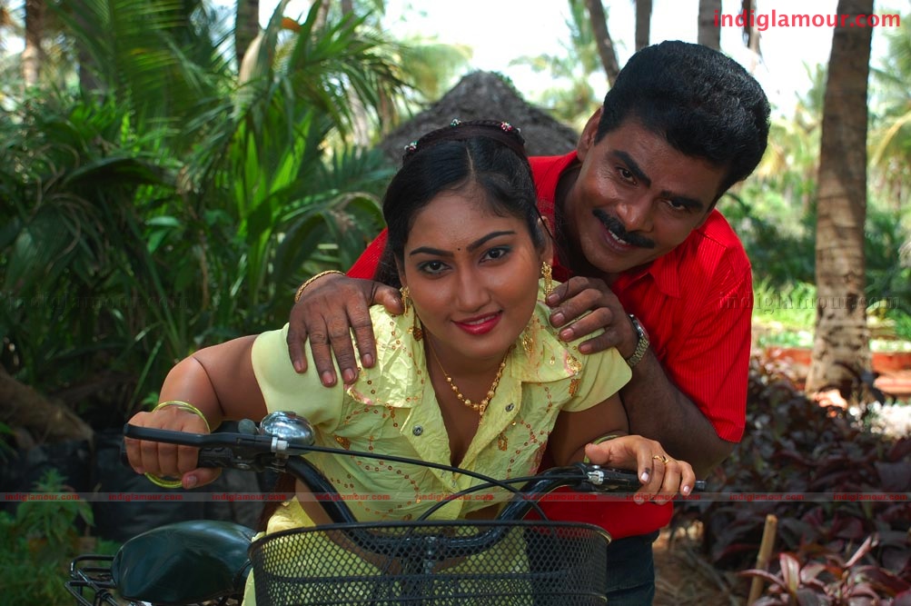 Kathalai Parikkathey Movie hd photo