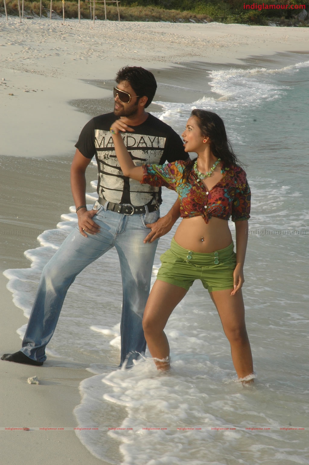 Ayutha Poratam Movie hd photo