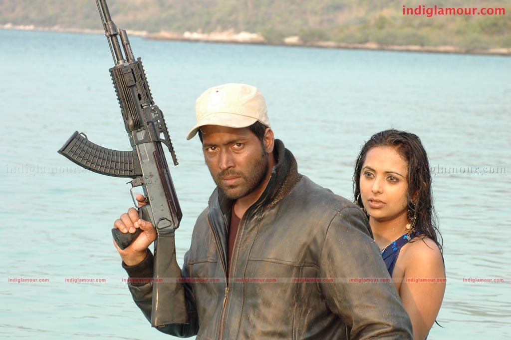 Ayutha Poratam Movie hd photo
