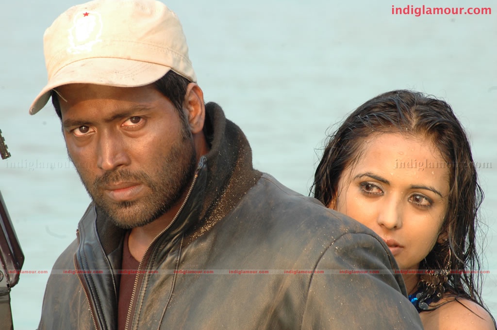Ayutha Poratam Movie hd photo