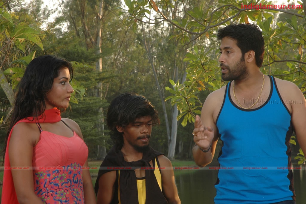 Ayutha Poratam Movie hd photo