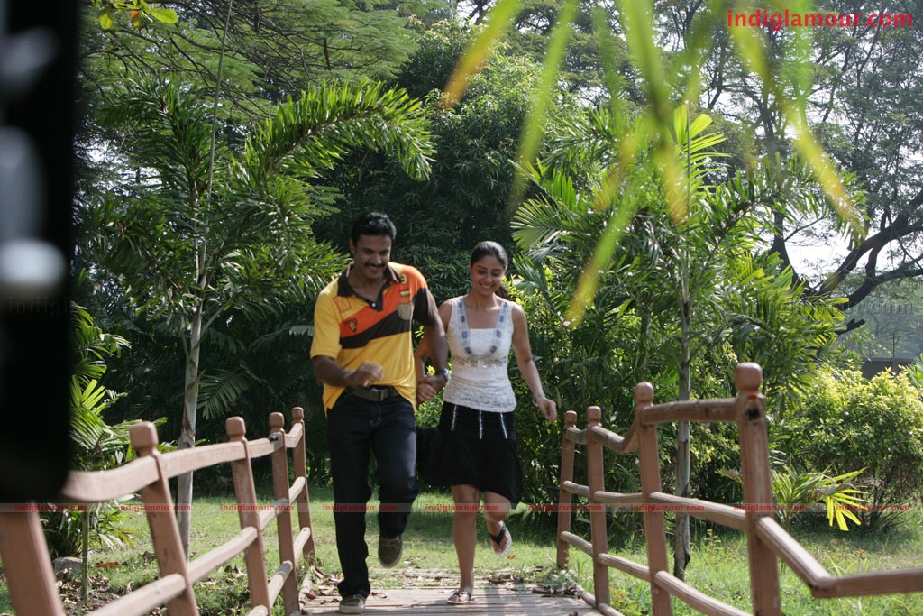 Ethirmarai Movie hd photo