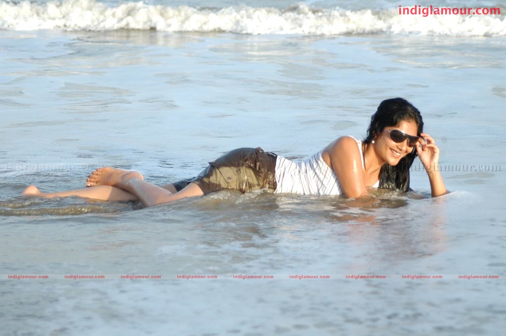 Kutra Pirivu Movie hd photo