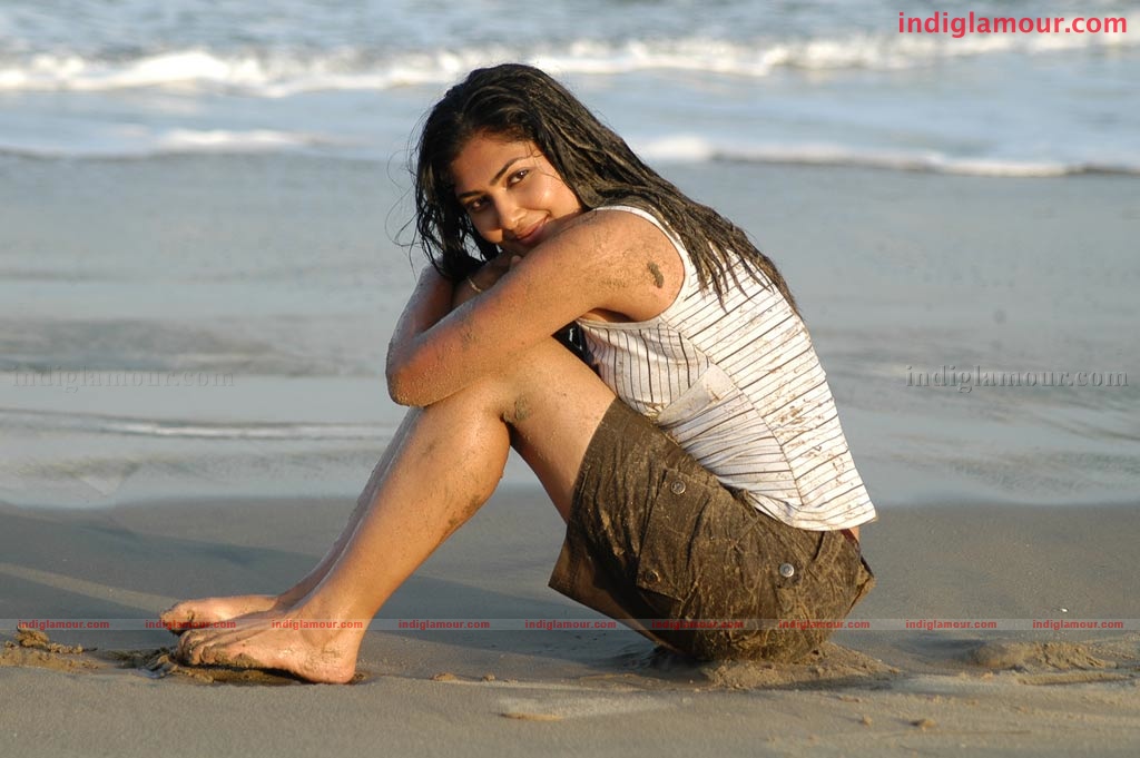 Kutra Pirivu Movie hd photo