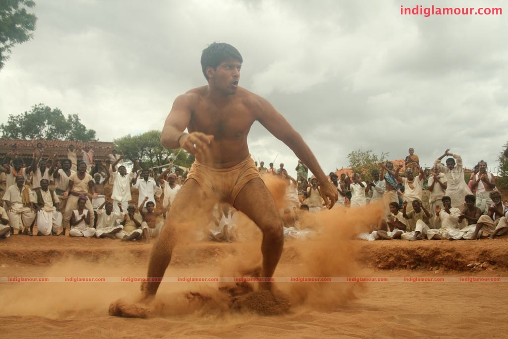 Madras Pattinam Movie hd photo