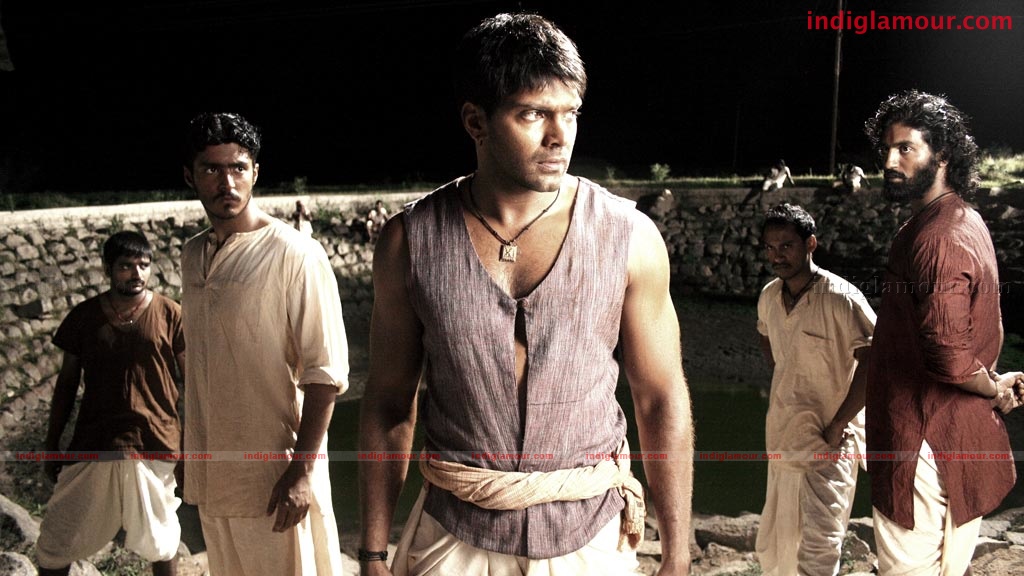 Madras Pattinam Movie hd photo