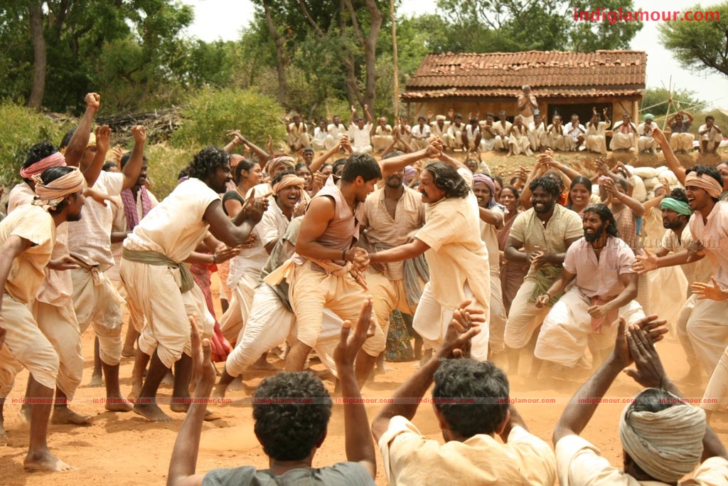 Madras Pattinam Movie hd photo