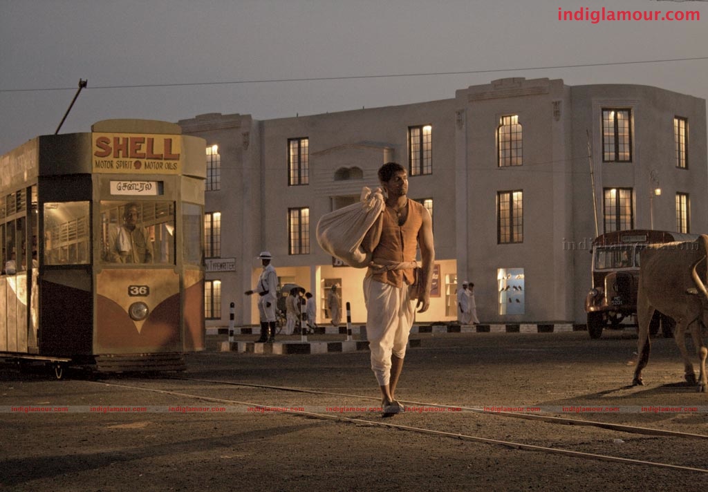 Madras Pattinam Movie hd photo