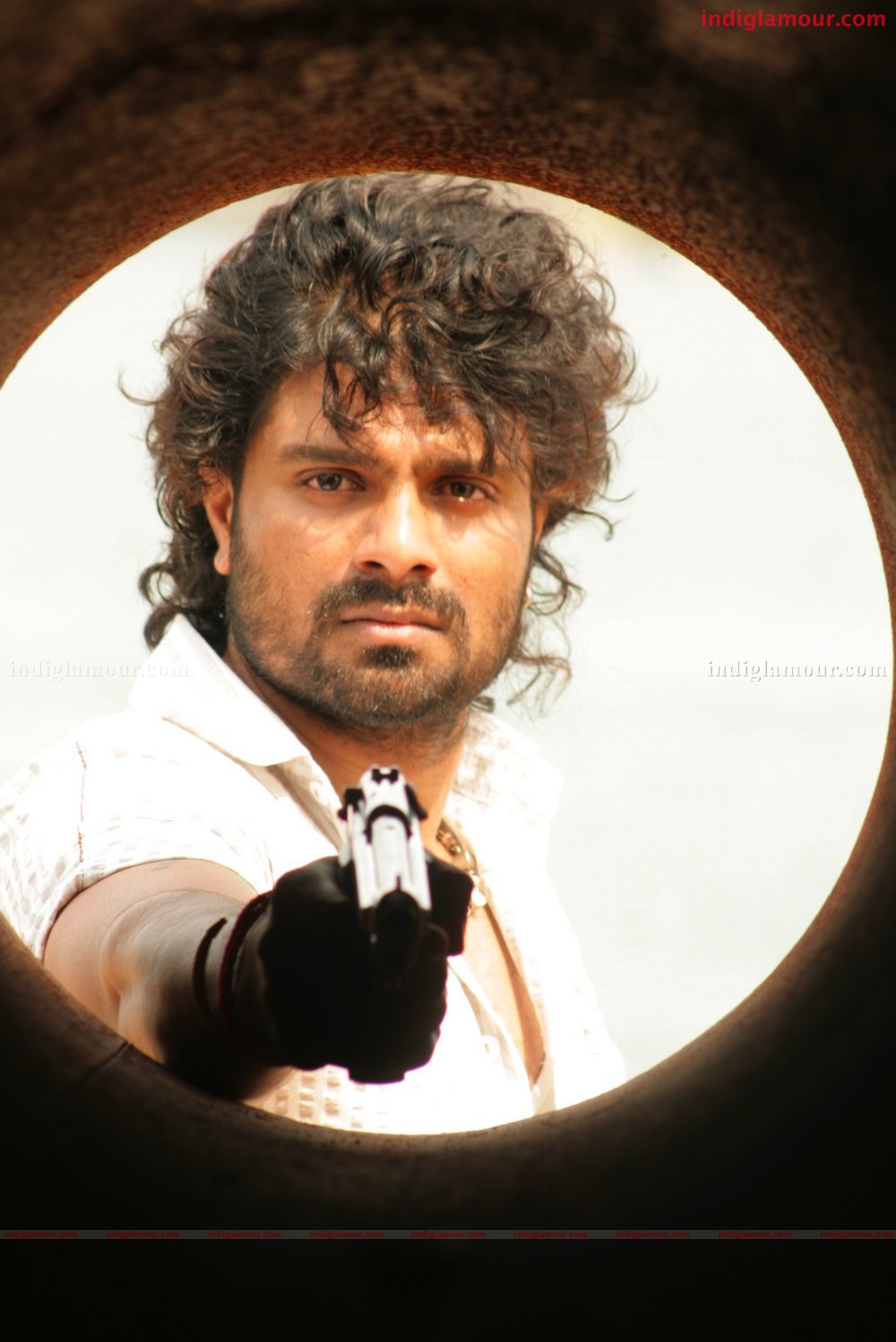 Adhikkam Movie hd photo