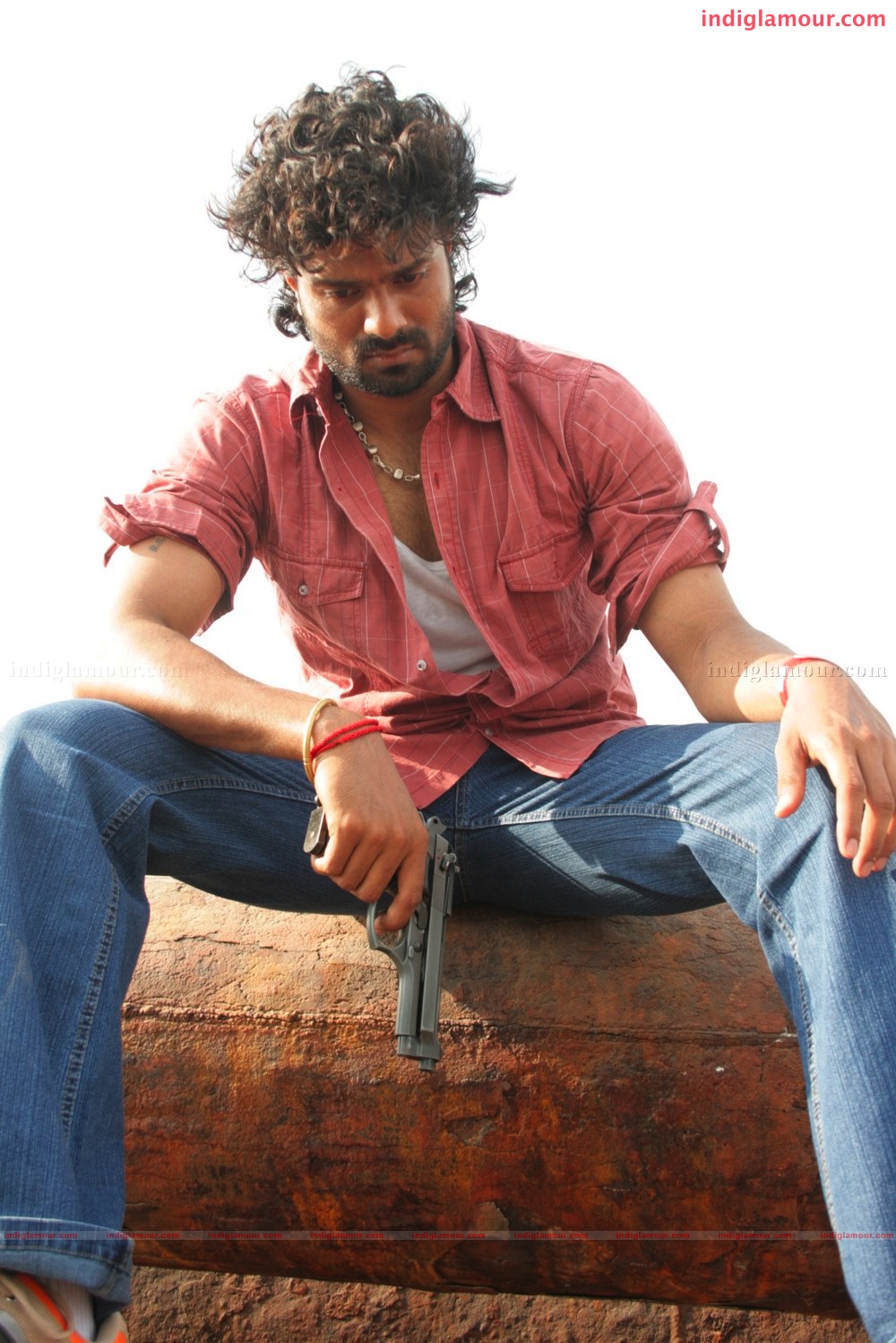 Adhikkam Movie hd photo