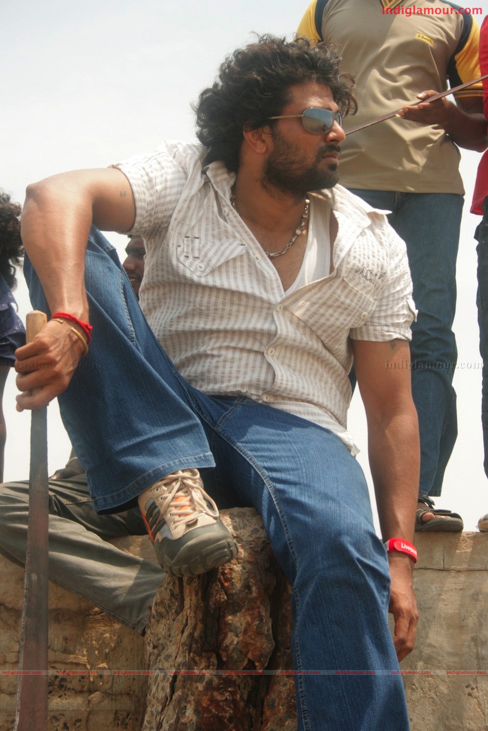 Adhikkam Movie hd photo