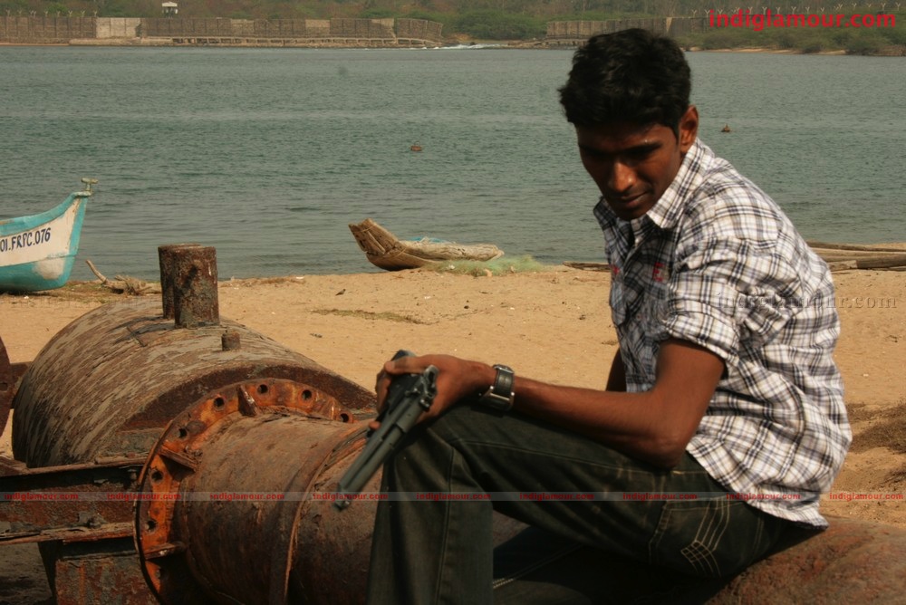 Adhikkam Movie hd photo