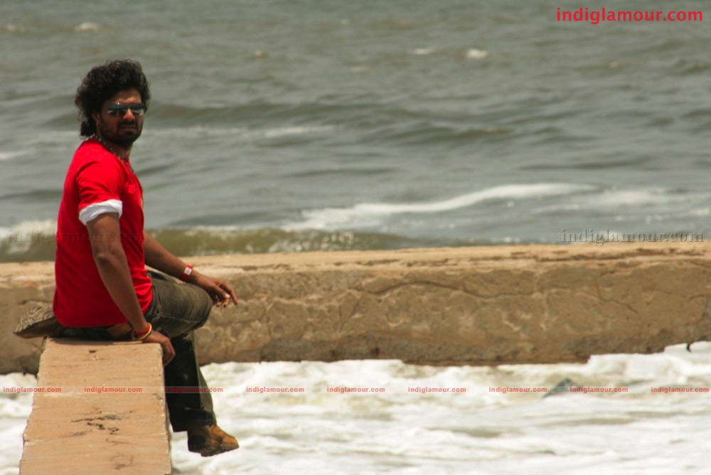 Adhikkam Movie hd photo