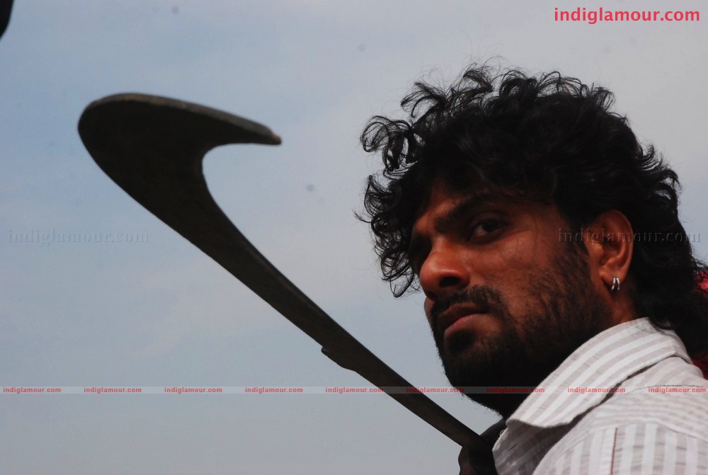 Adhikkam Movie hd photo
