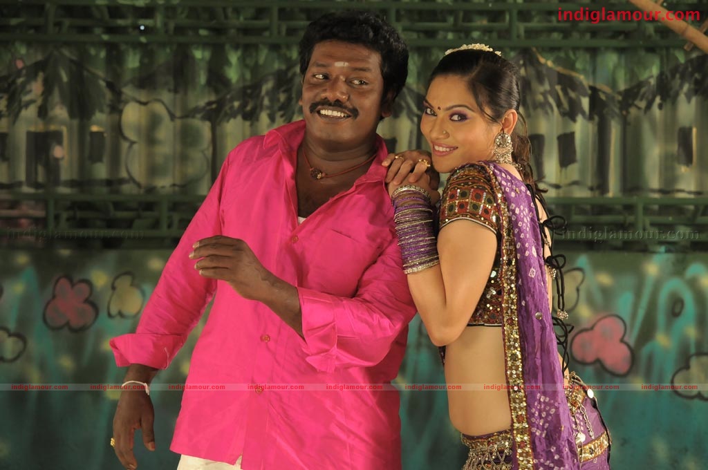 Ambasamuthirathil Ambani Movie hd photo