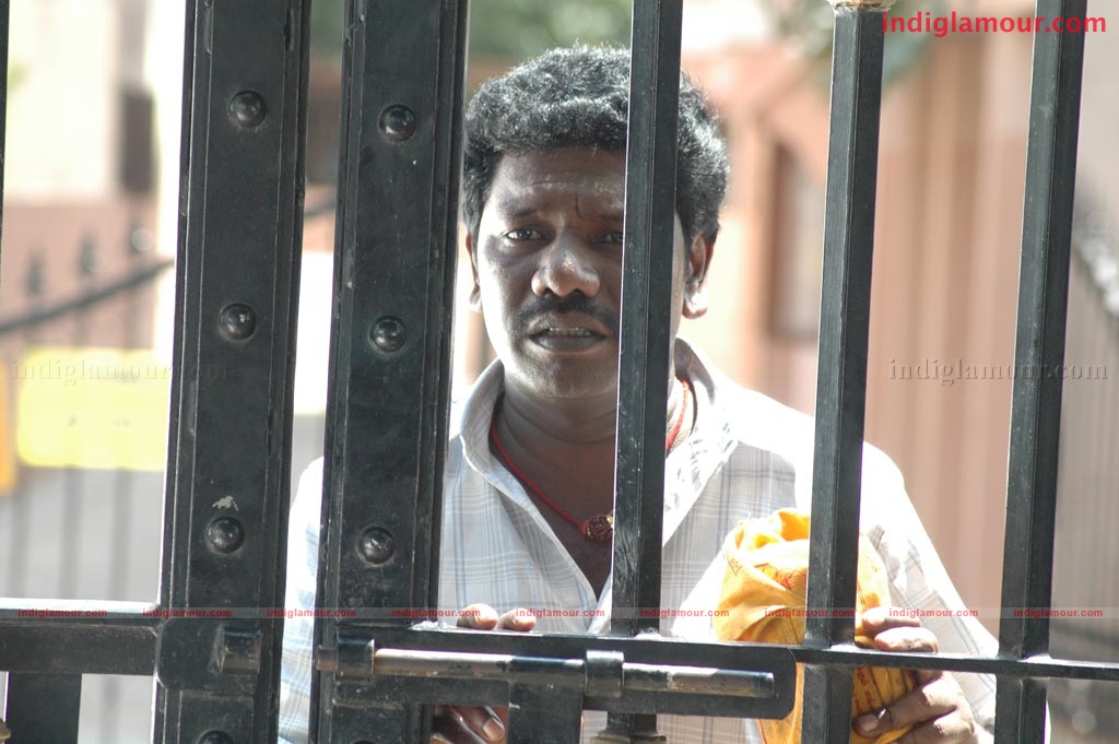 Ambasamuthirathil Ambani Movie hd photo