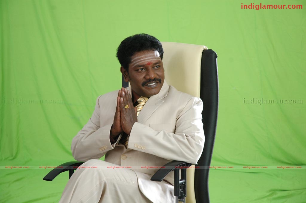 Ambasamuthirathil Ambani Movie hd photo