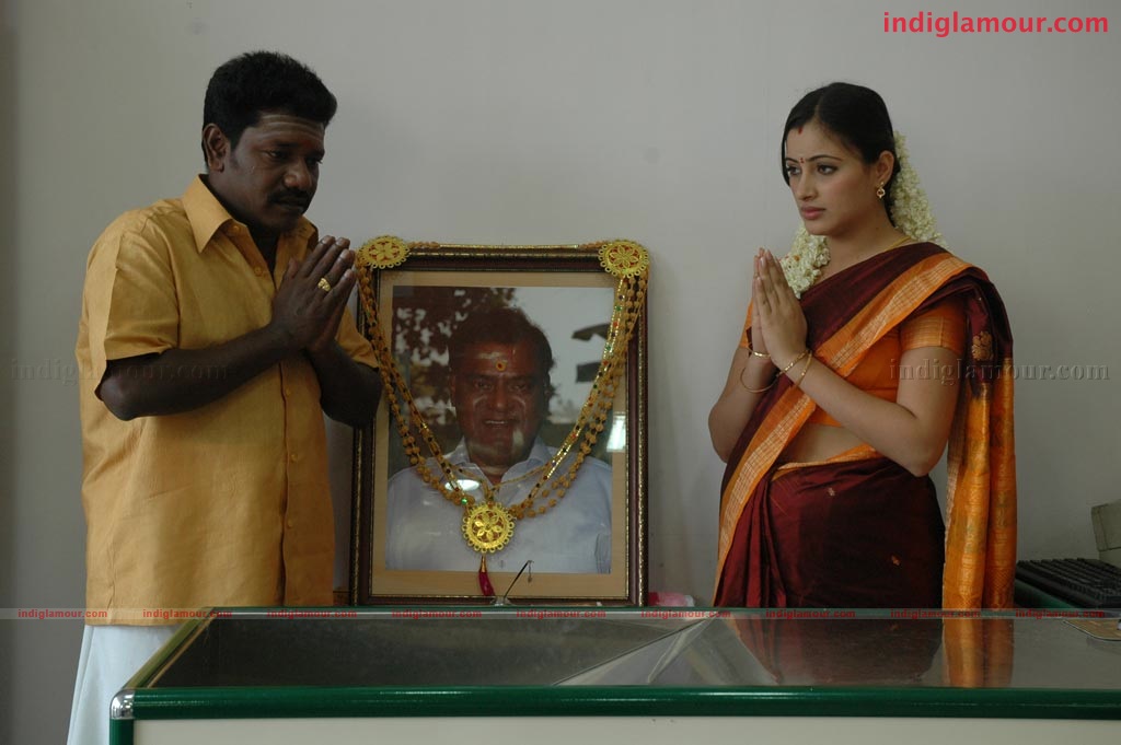 Ambasamuthirathil Ambani Movie hd photo