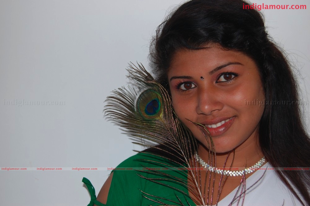 Anbulla Durogi Movie hd photo