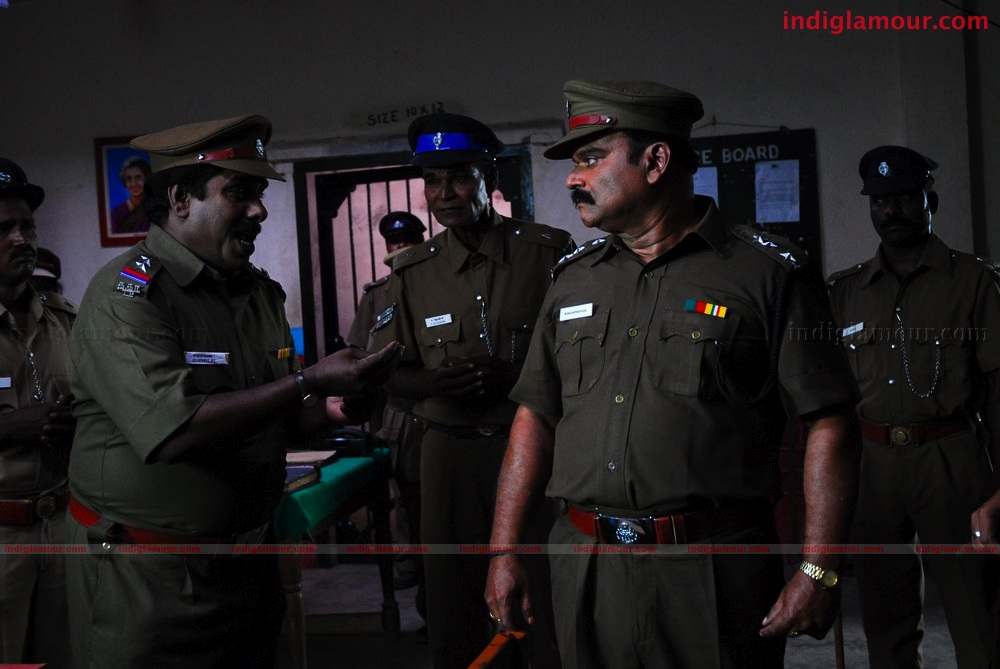 Anbulla Durogi Movie hd photo