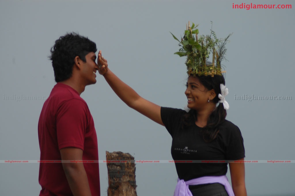 Kadhalagi Movie hd photo