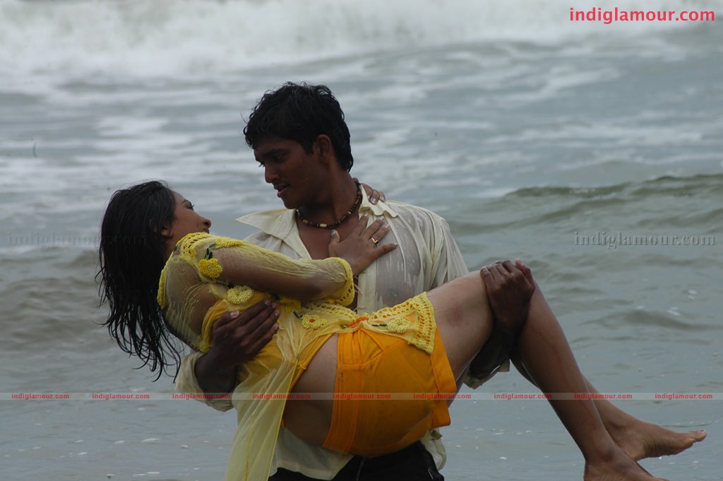 Kadhalagi Movie hd photo
