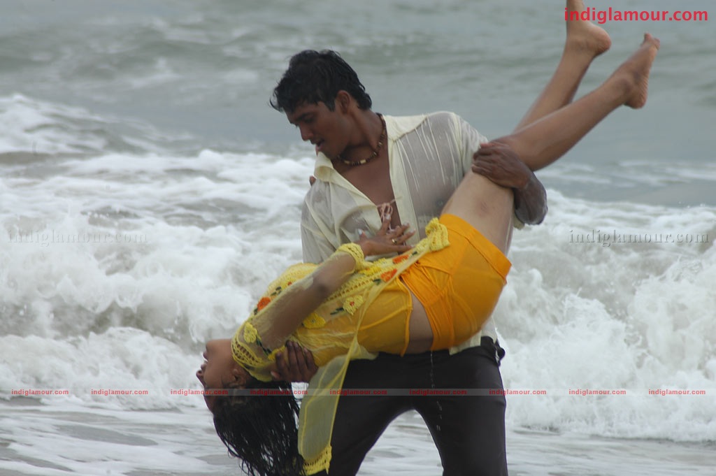 Kadhalagi Movie hd photo