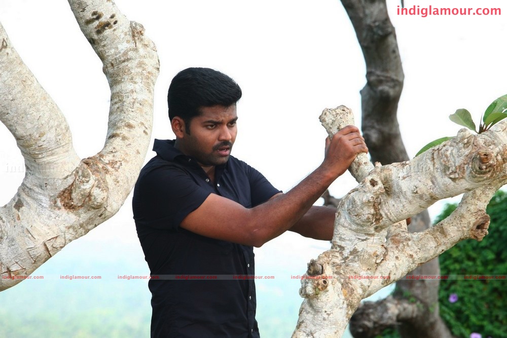 Nellaipattanam Movie hd photo