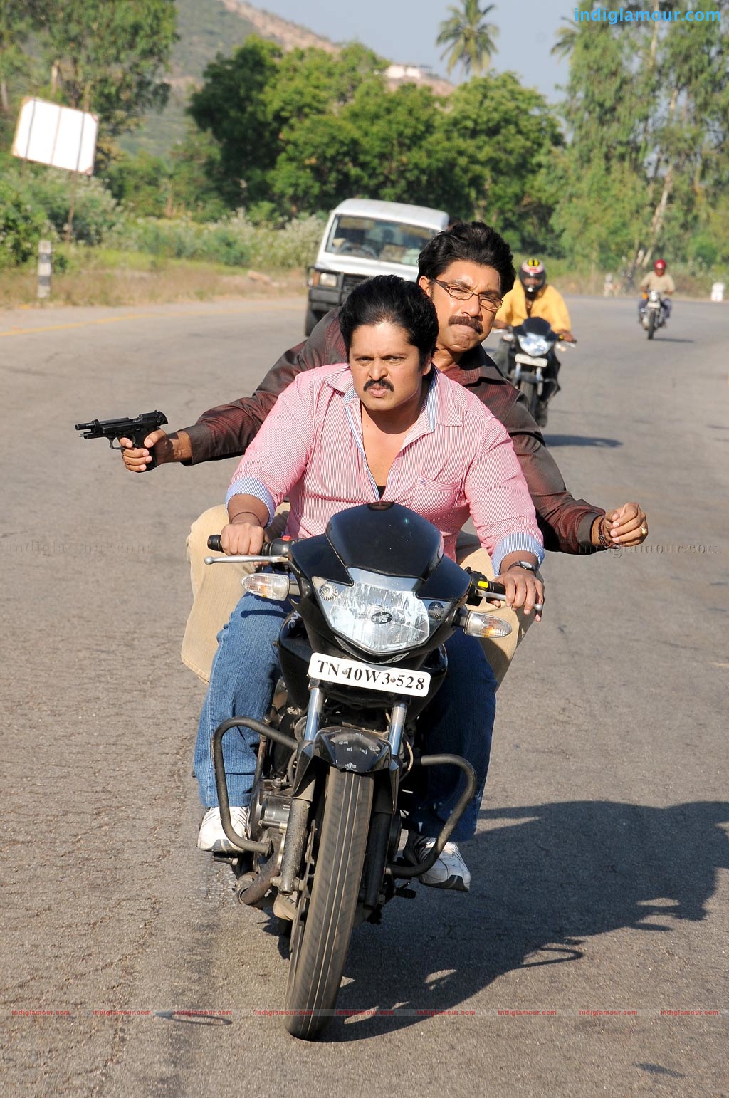 Irandu Mugam Movie hd photo