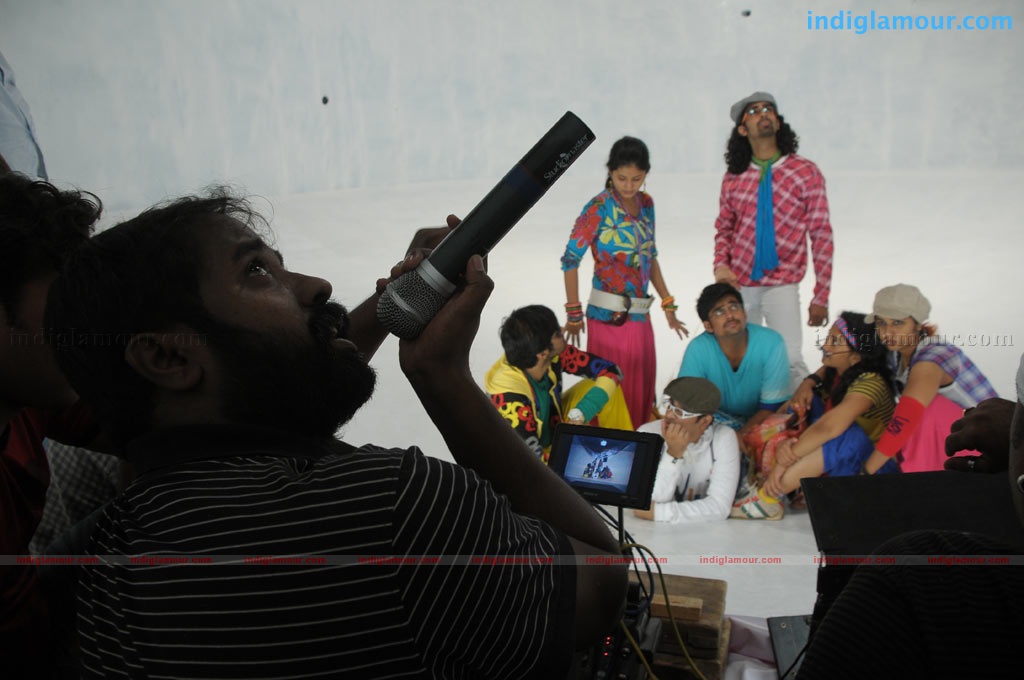 Enithu Enithu Movie hd photo