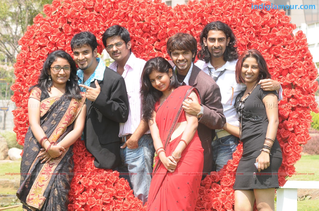 Enithu Enithu Movie hd photo