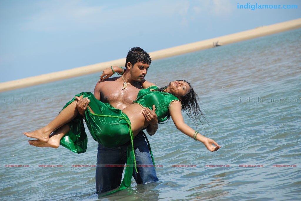Varmam Movie hd photo