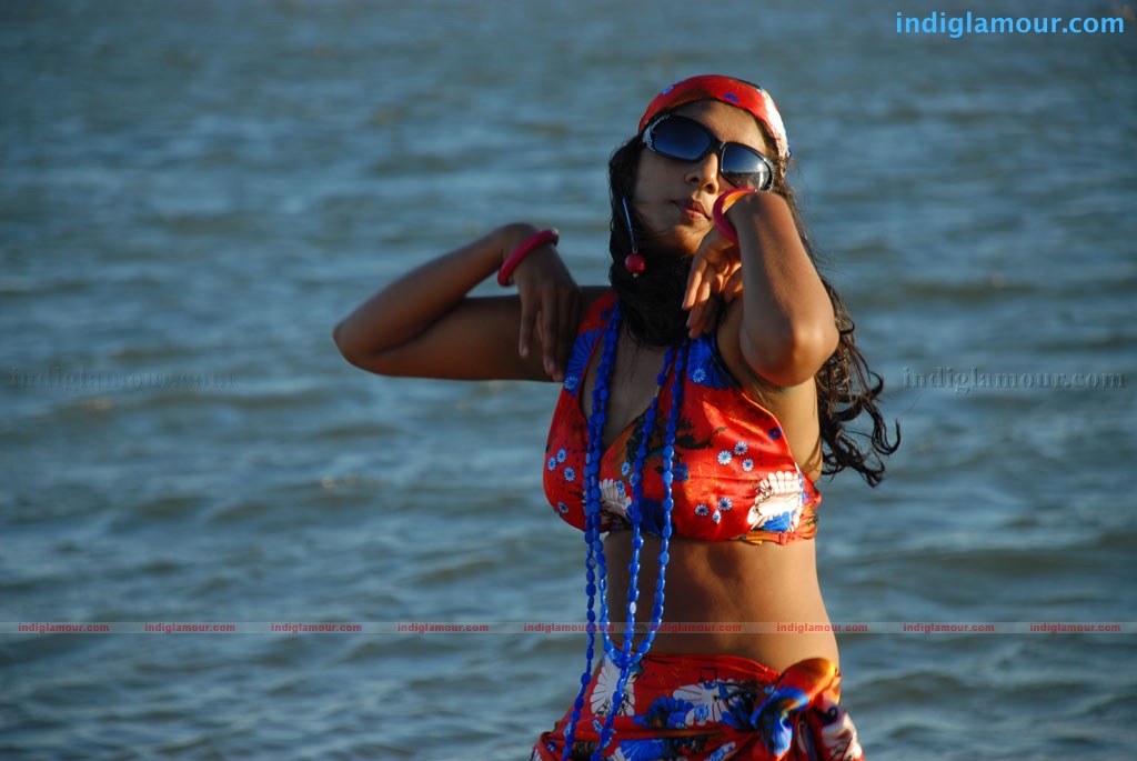 Varmam Movie hd photo