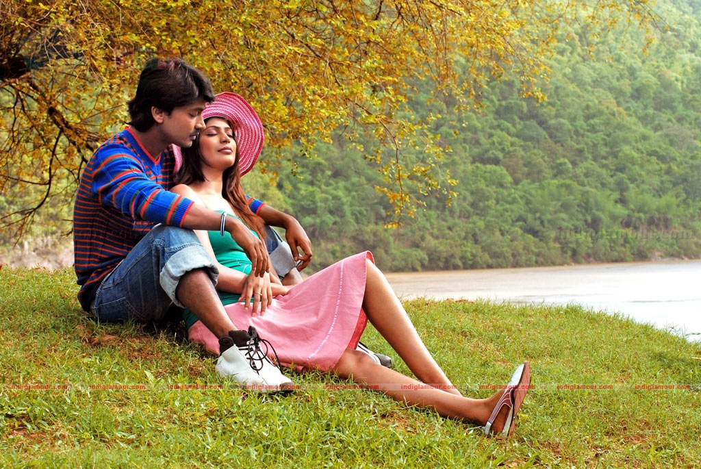 Katrathu Kalavu Movie hd photo