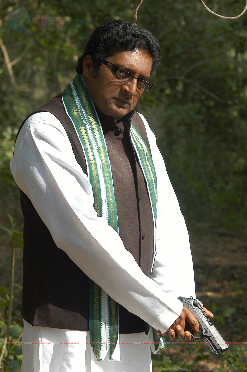 Kulasekaranum Koolipadiyum Movie hd photo