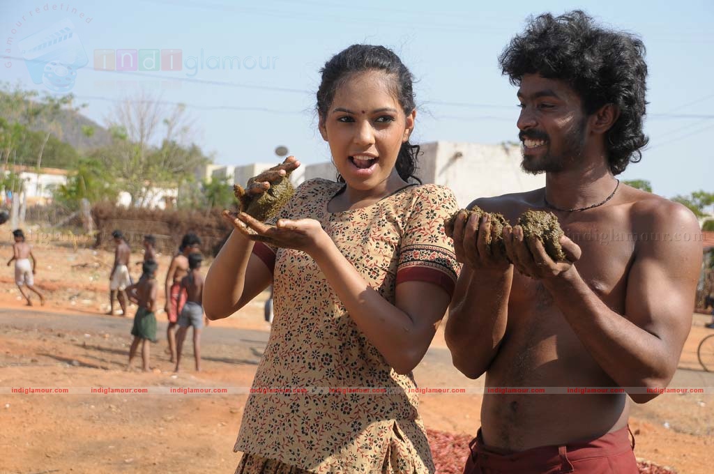 Maathiyosi Movie hd photo