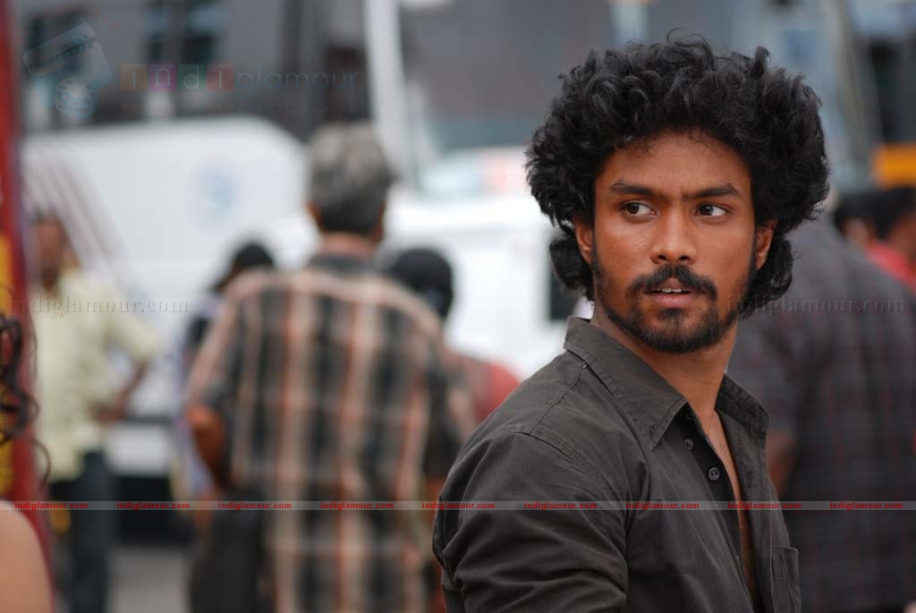 Maathiyosi Movie hd photo