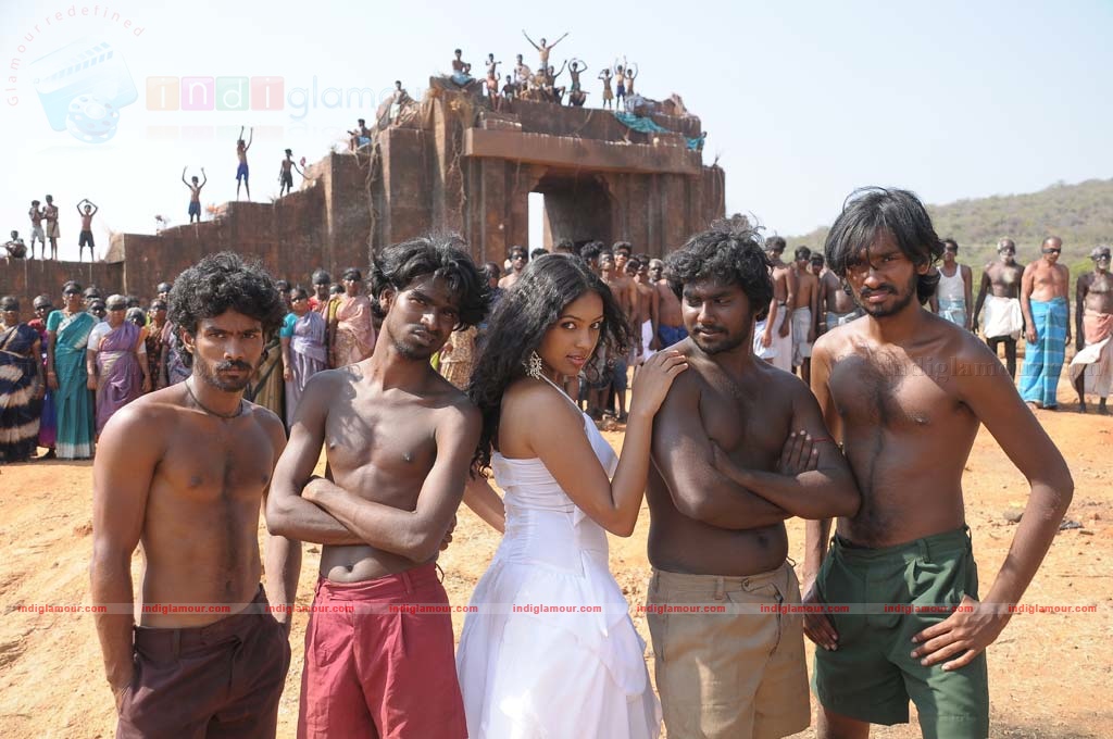 Maathiyosi Movie hd photo