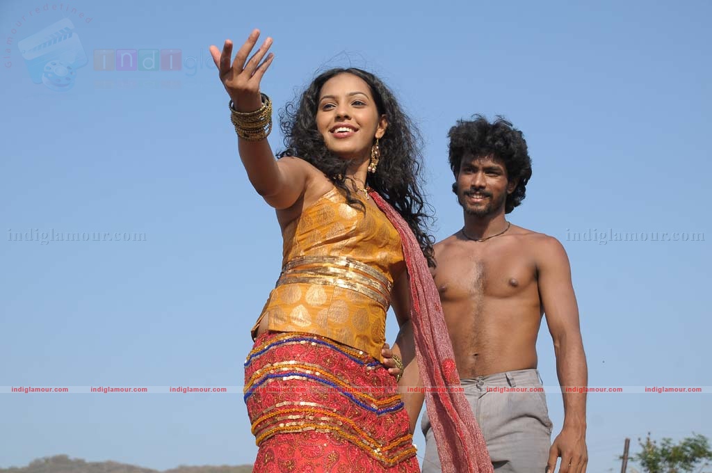 Maathiyosi Movie hd photo