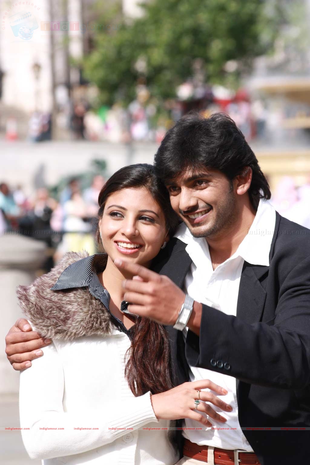 MunDhinam Paartheney Movie hd photo