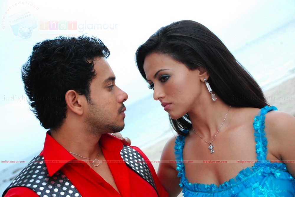 Thambikku Intha Ooru Movie hd photo