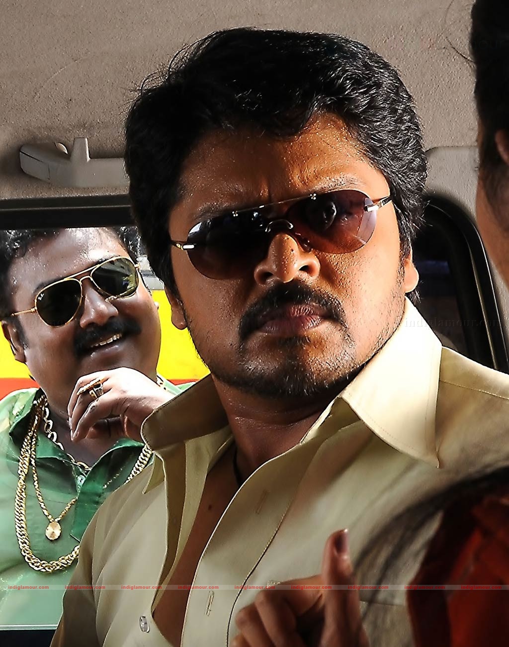 Thambi Vettothi Sundaram Movie hd photo