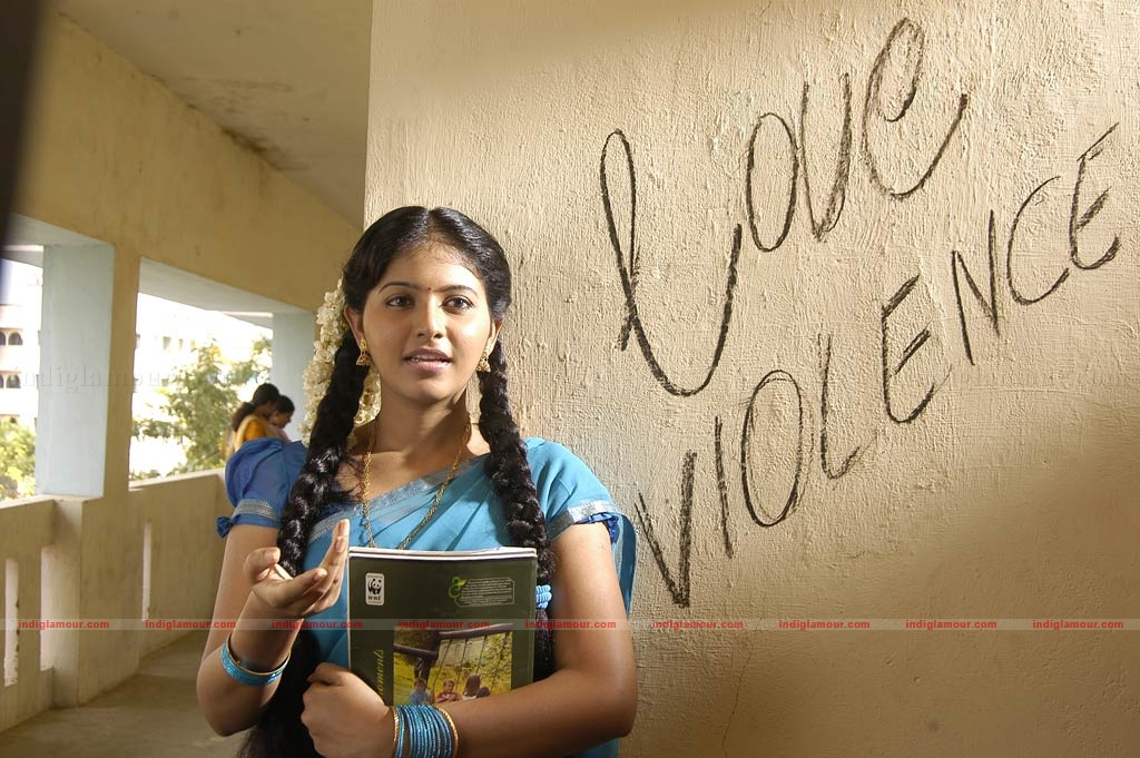 Thambi Vettothi Sundaram Movie hd photo