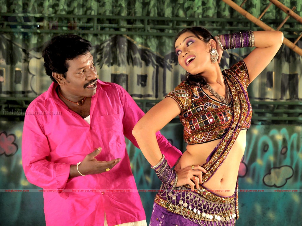Ambasamuthirathil Ambani Movie hd photo