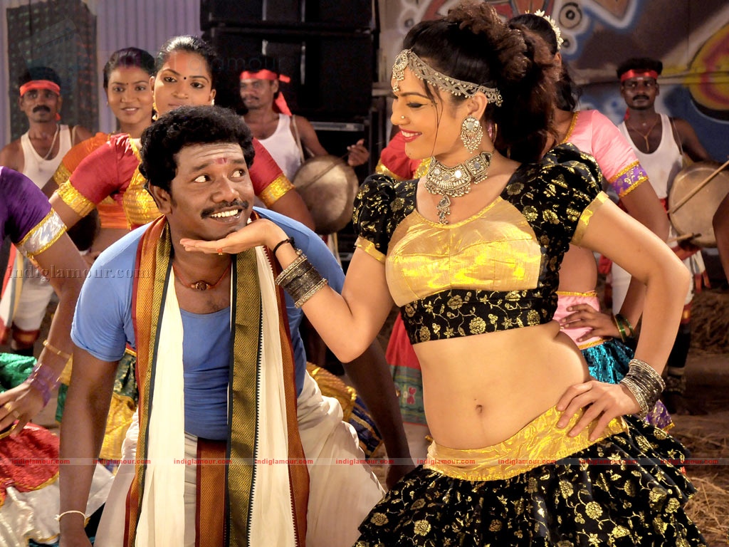 Ambasamuthirathil Ambani Movie hd photo