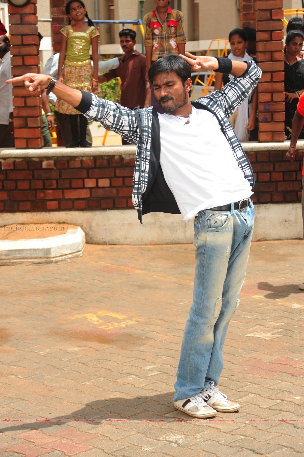 Kutty Movie hd photo
