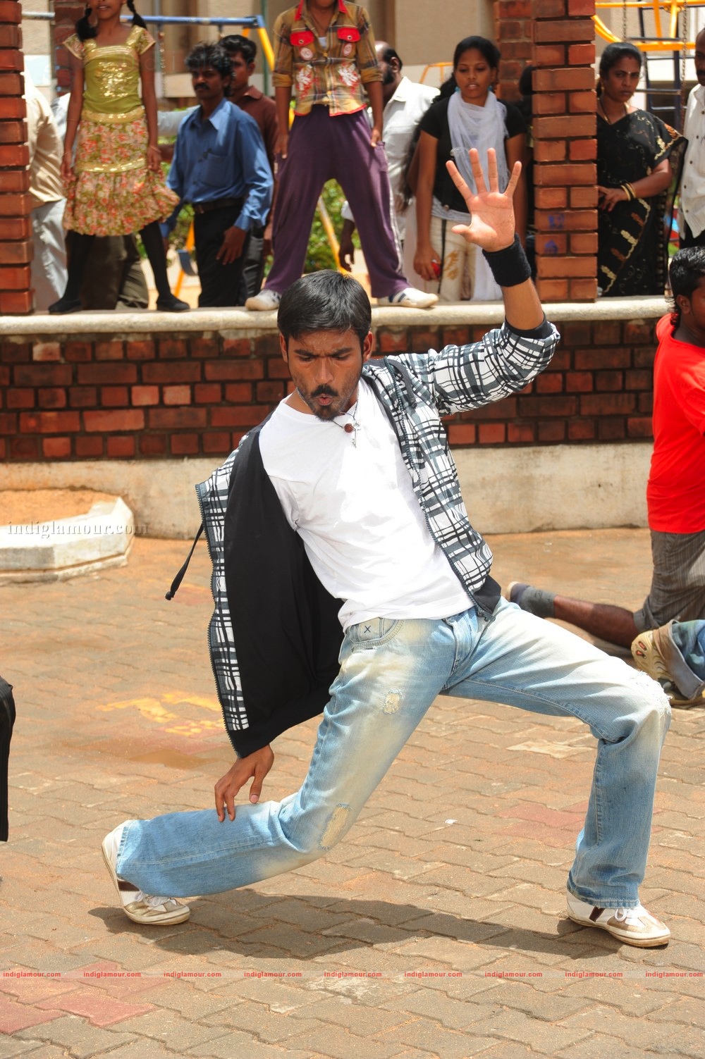 Kutty Movie hd photo