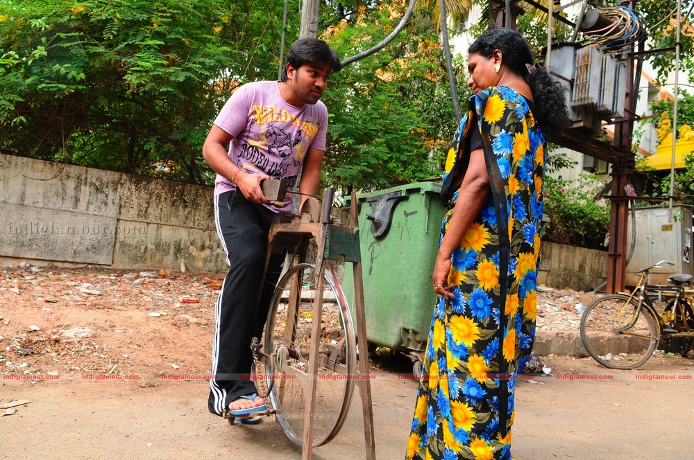 Tamizh Padam Movie hd photo