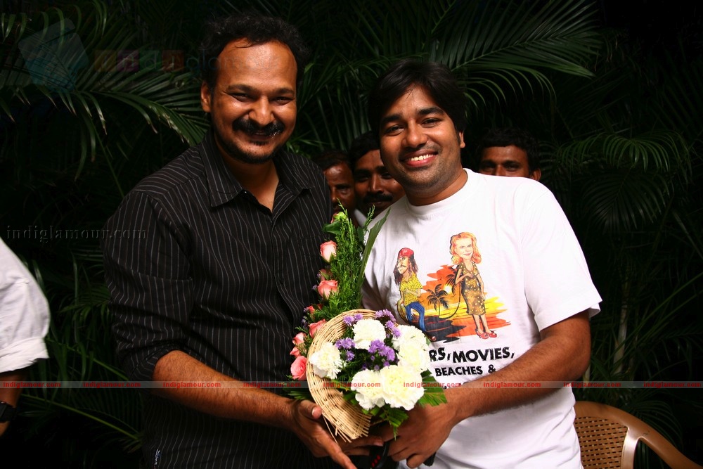 Tamizh Padam Movie hd photo