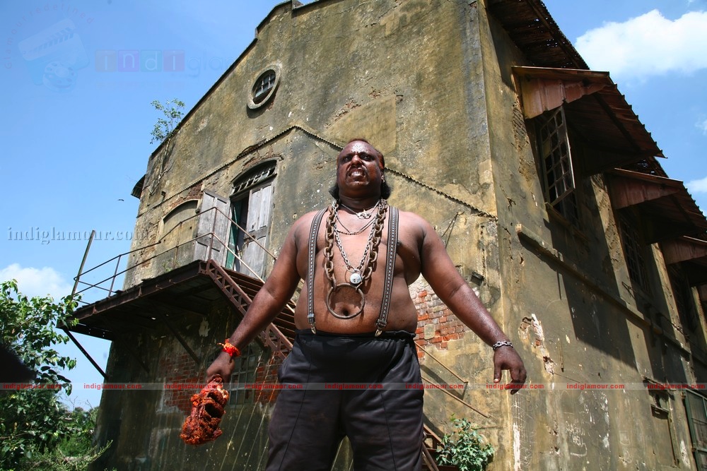 Tamizh Padam Movie hd photo
